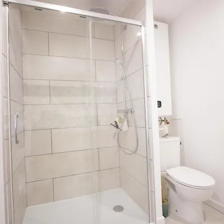 Appartement L'olivier - Moderne Et Chaleureux - Tram Et Parc *