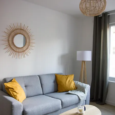 Apartament L'olivier - T2 Moderne Et Chaleureux - Garage Gratuit & Tram *