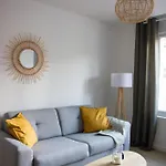 Appartement L'olivier - Moderne Et Chaleureux - Tram Et Parc *
